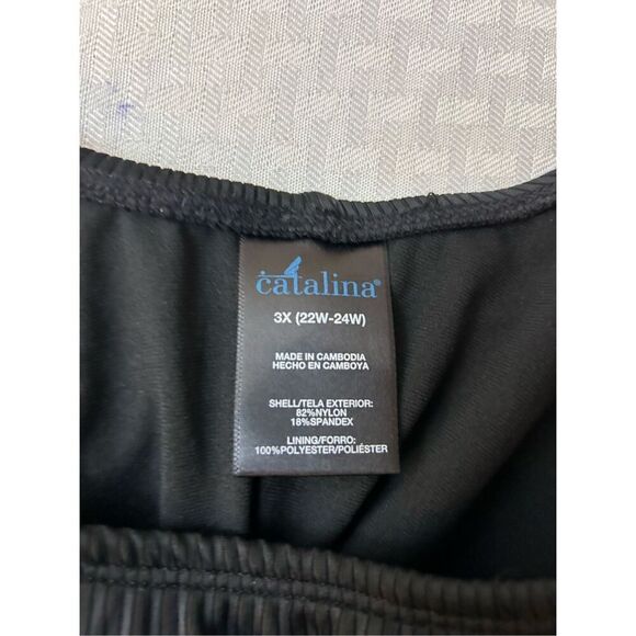 Catalina black 3x swim on piece plus sized (22w-24w) - Picture 3 of 6